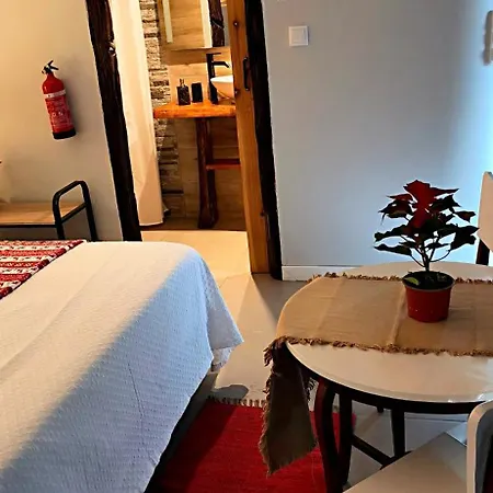 Refúgio Do Nevoeiro Estudio Porto Moniz